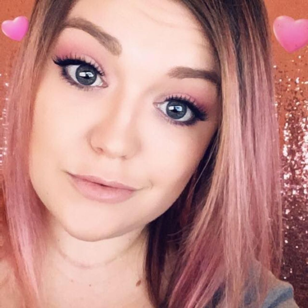 Meet your Posher, Stephanie